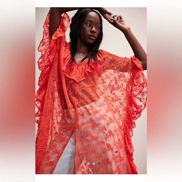 Free people Romantic Sheer Bloom Kaftan in bright red - Picture 1 of 6